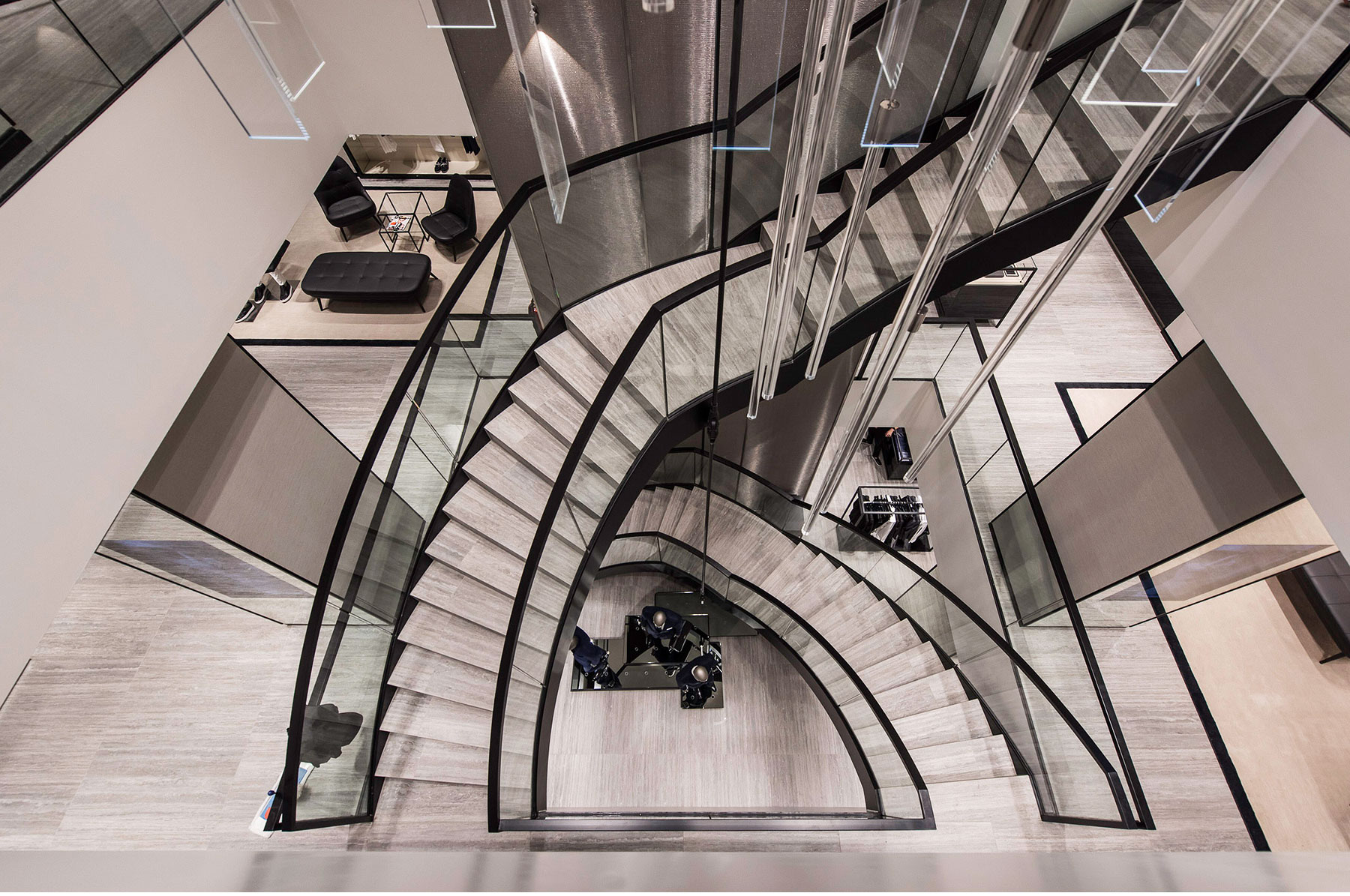 Referenzen Innenarchitektur SDW DESIGN Ladengestaltung Hugo Boss Flagshipstore